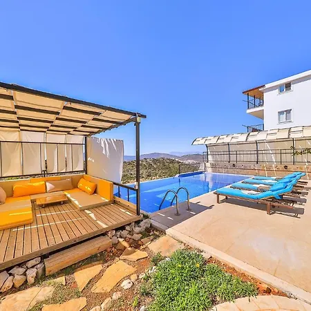 Asfina, Wunderschone Mit 4 Schlafzimmern, Privatem, Solar Beheiztem Pool Und Herrlichem Meerblick Kalkan