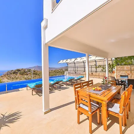 Asfina, Wunderschone Mit 4 Schlafzimmern, Privatem, Solar Beheiztem Pool Und Herrlichem Meerblick * Kalkan
